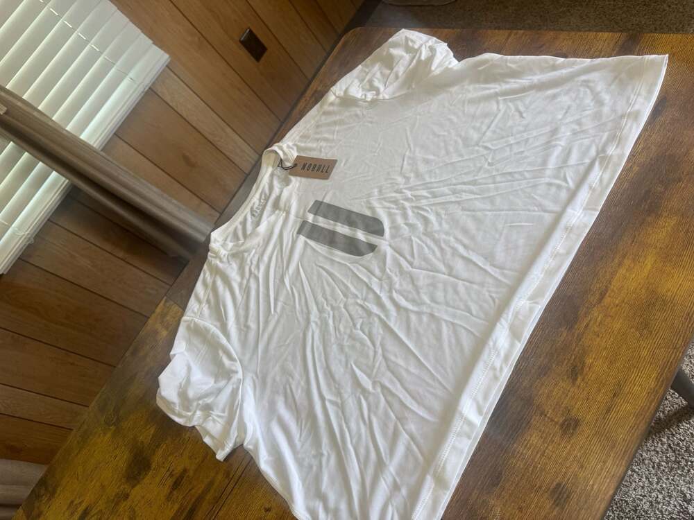 Nobull Women's White Tee U Logo Size XXL New With Tags